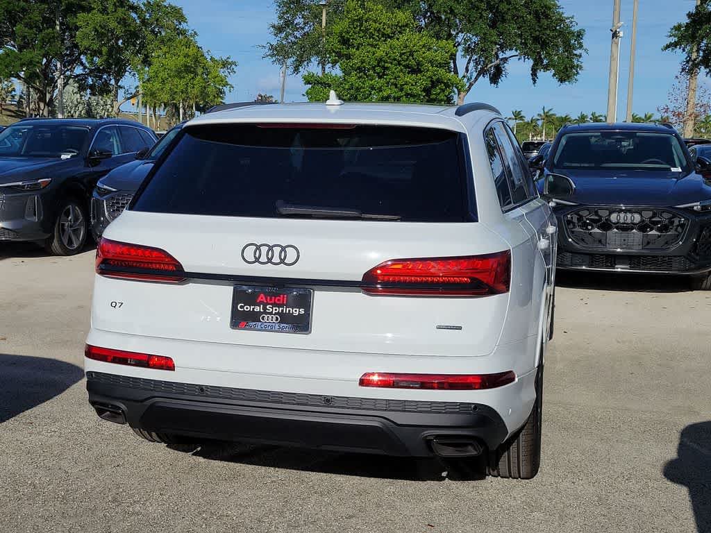 Thumbnail: 2026 Audi Q7 - 12