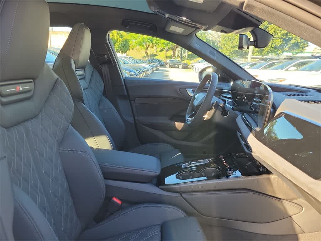 Thumbnail: 2025 Audi S5 - 14