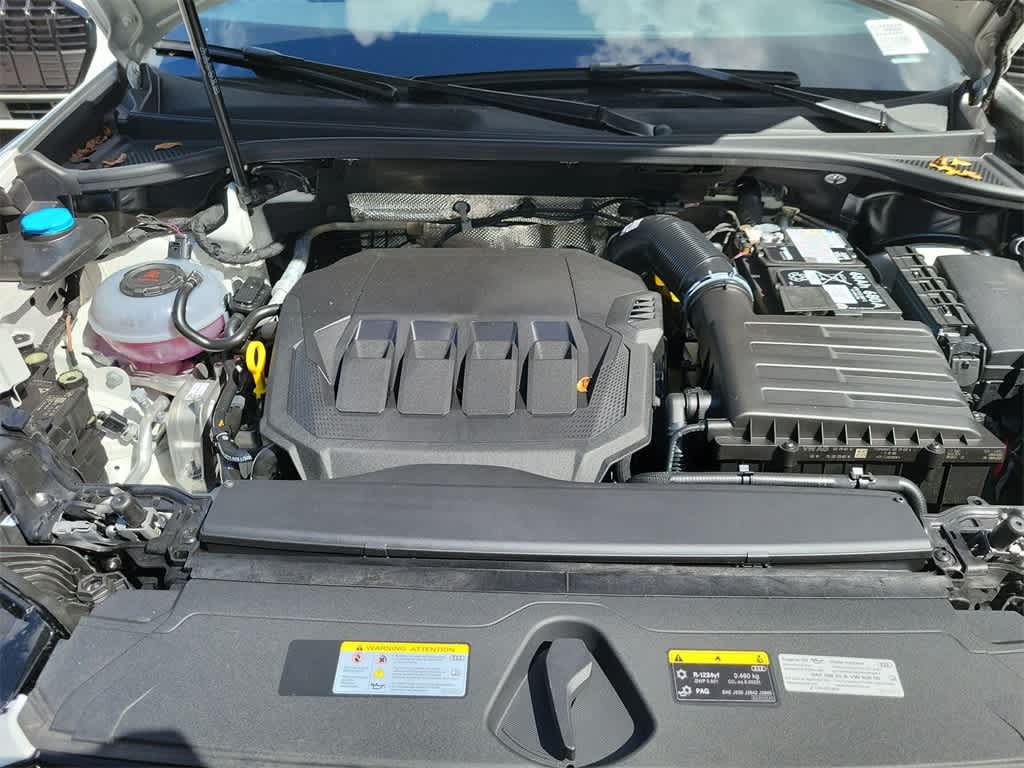 Thumbnail: 2025 Audi Q3 - 9