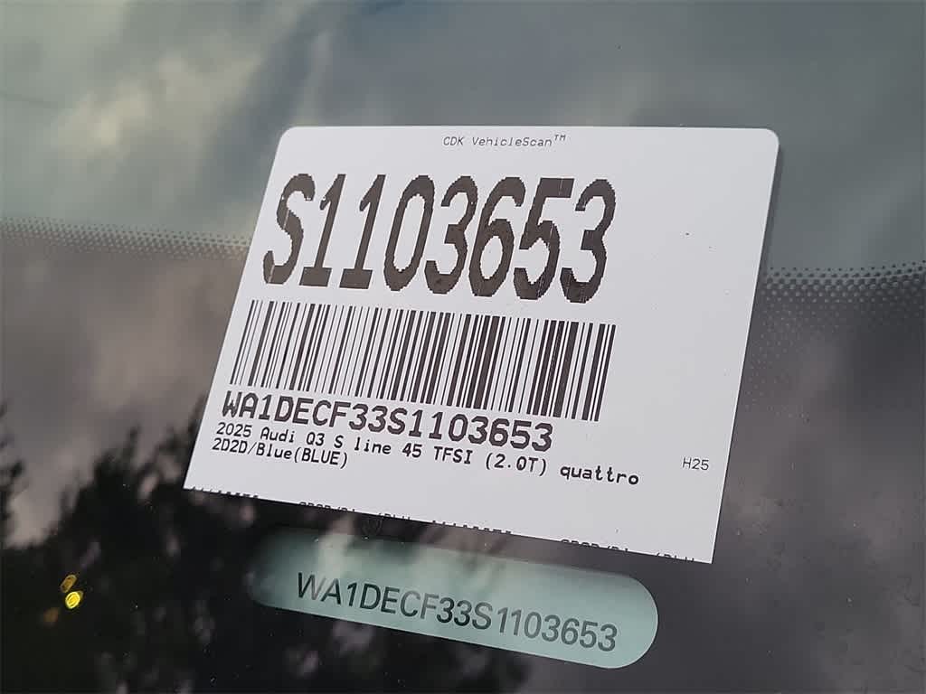 Thumbnail: 2025 Audi Q3 - 21