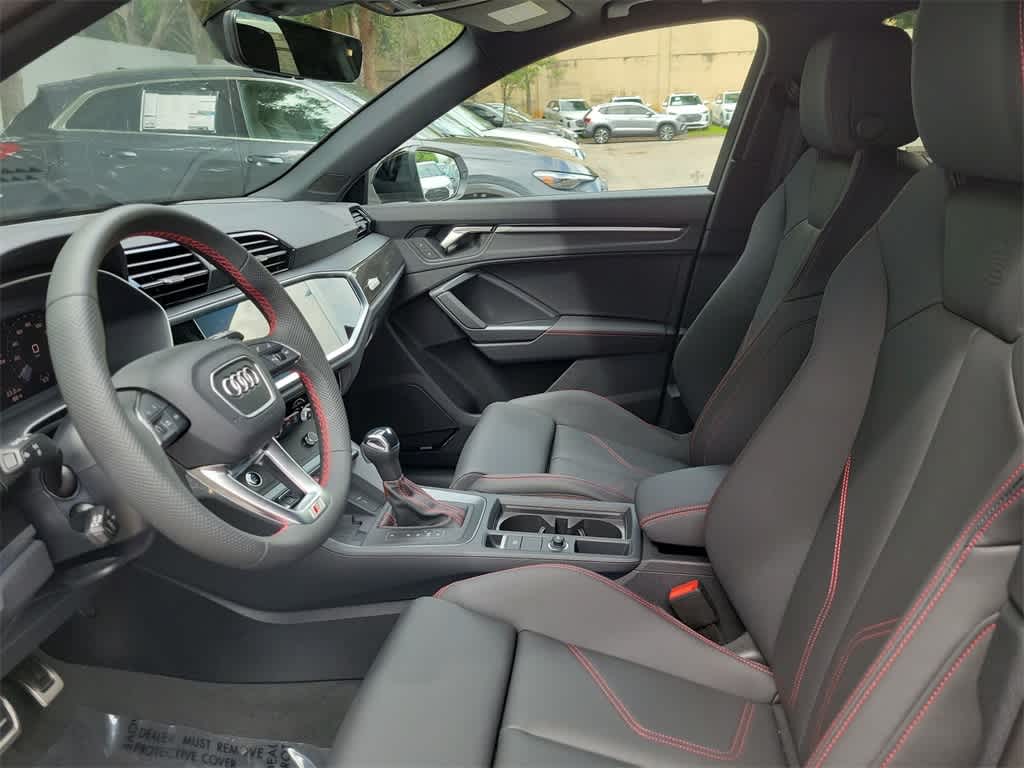 Thumbnail: 2025 Audi Q3 - 19