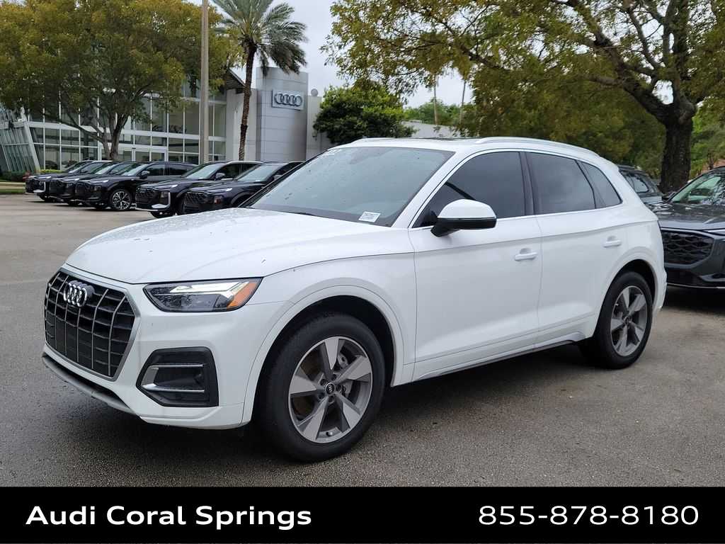 Thumbnail: 2022 Audi Q5 - 4