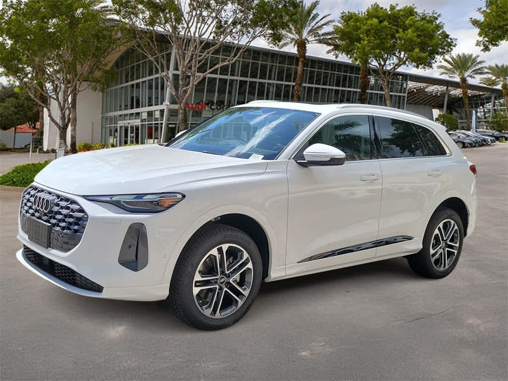 Thumbnail: 2025 Audi Q5 - 1