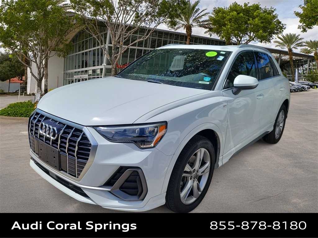 Thumbnail: 2019 Audi Q3 - 1