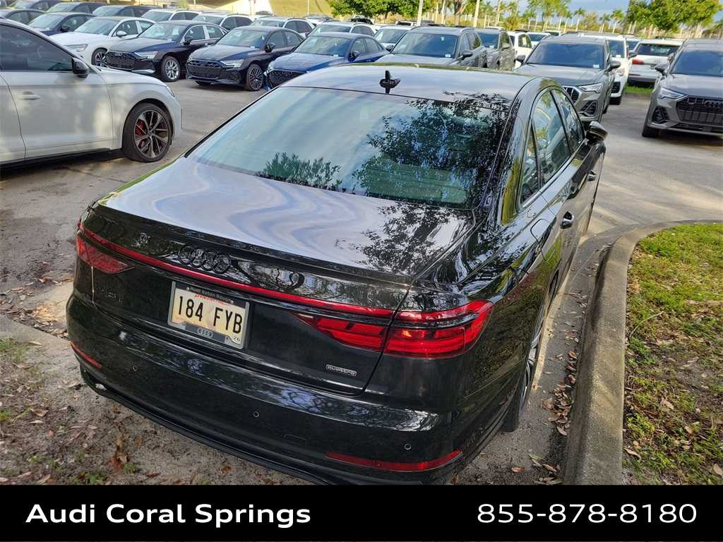 Thumbnail: 2022 Audi A8 - 10