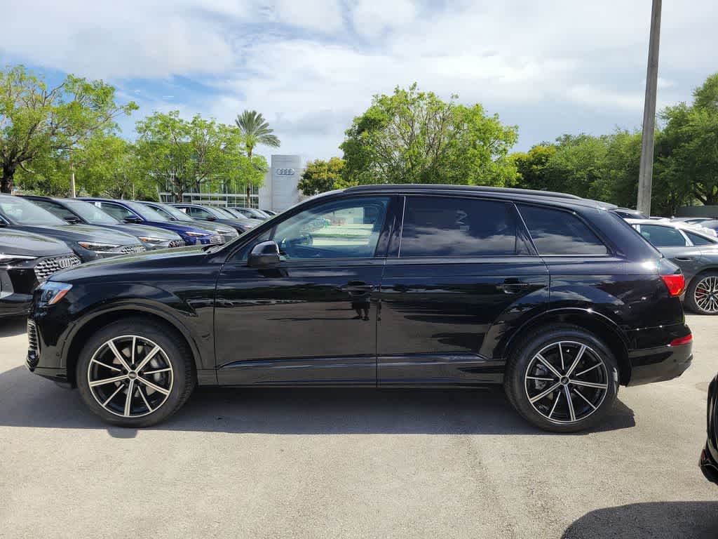 Thumbnail: 2026 Audi Q7 - 11