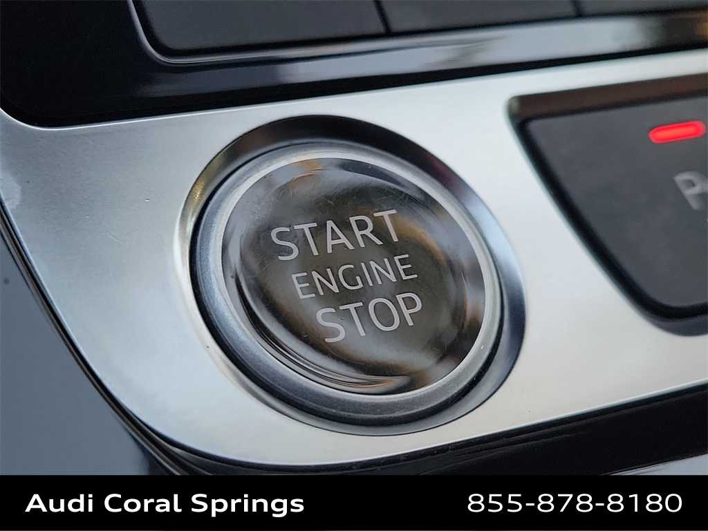 Thumbnail: 2022 Audi Q8 - 27