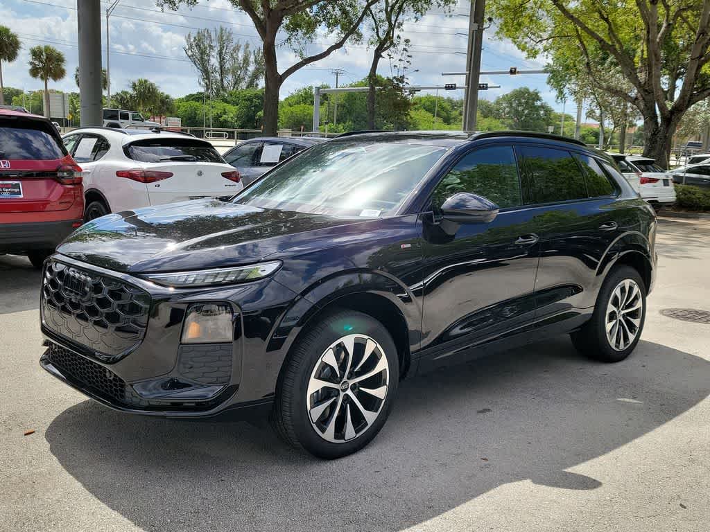 Thumbnail: 2026 Audi Q3 - 4