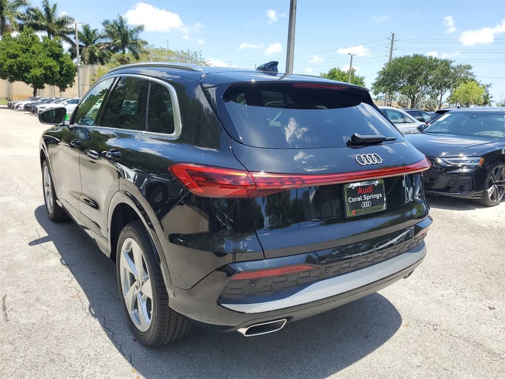 Thumbnail: 2025 Audi Q5 - 6