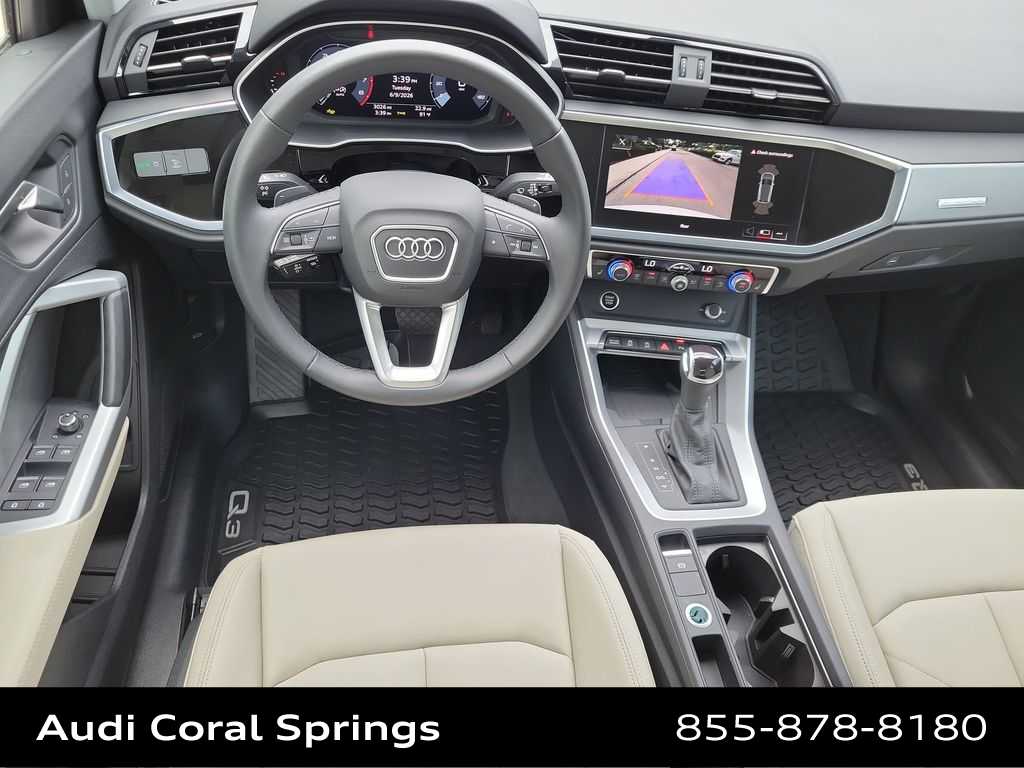 Thumbnail: 2025 Audi Q3 - 17