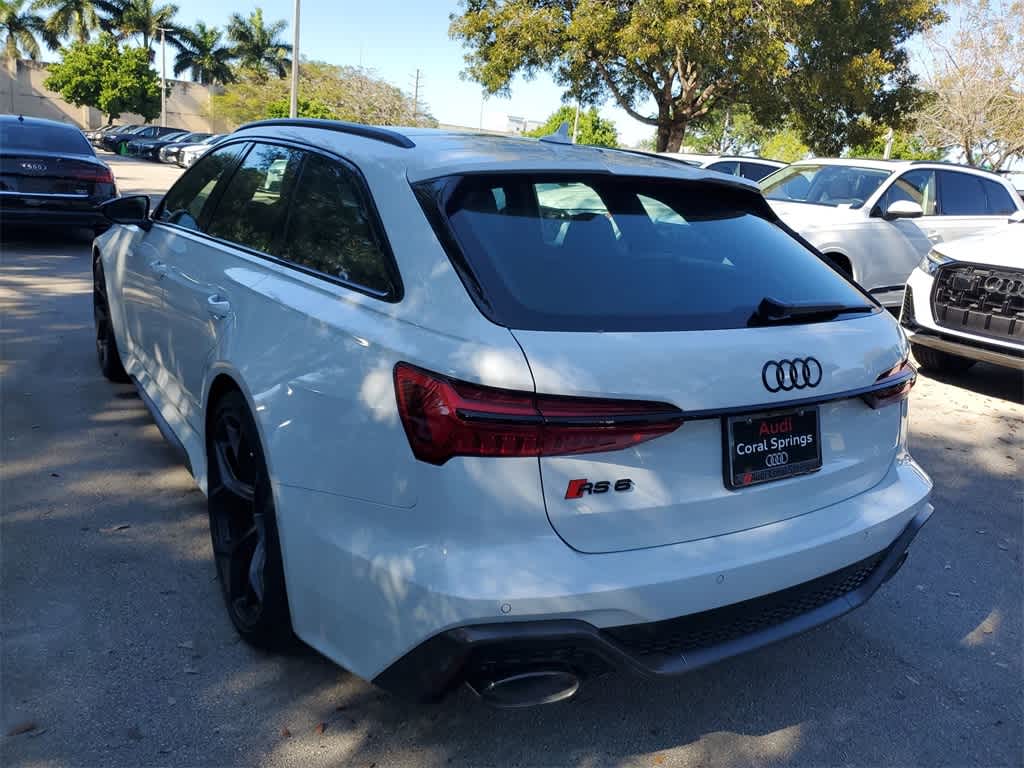 Thumbnail: 2025 Audi RS 6 - 12