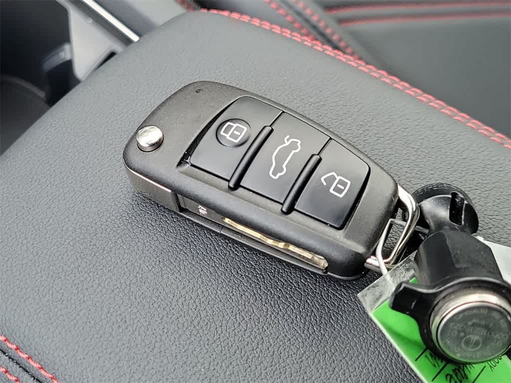 Thumbnail: 2025 Audi Q3 - 28