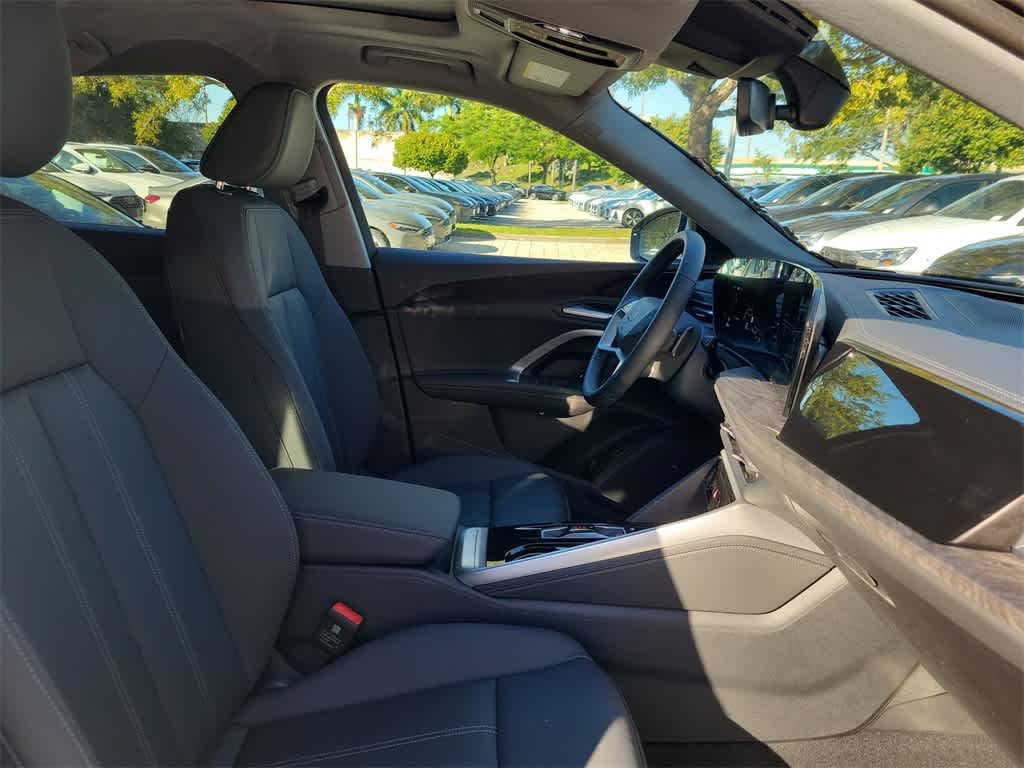 Thumbnail: 2025 Audi Q5 - 14