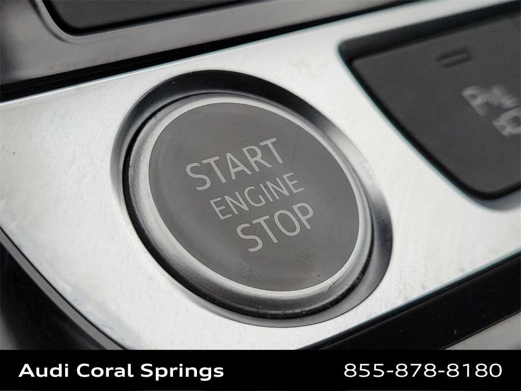 Thumbnail: 2022 Audi Q7 - 27