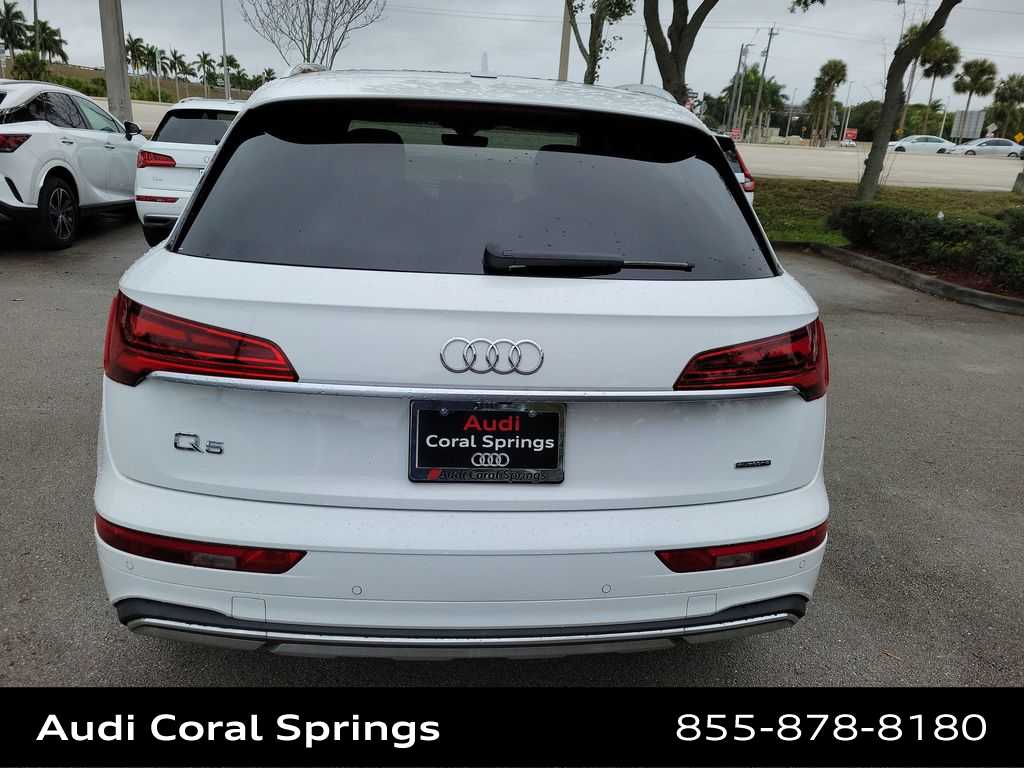 Thumbnail: 2022 Audi Q5 - 7
