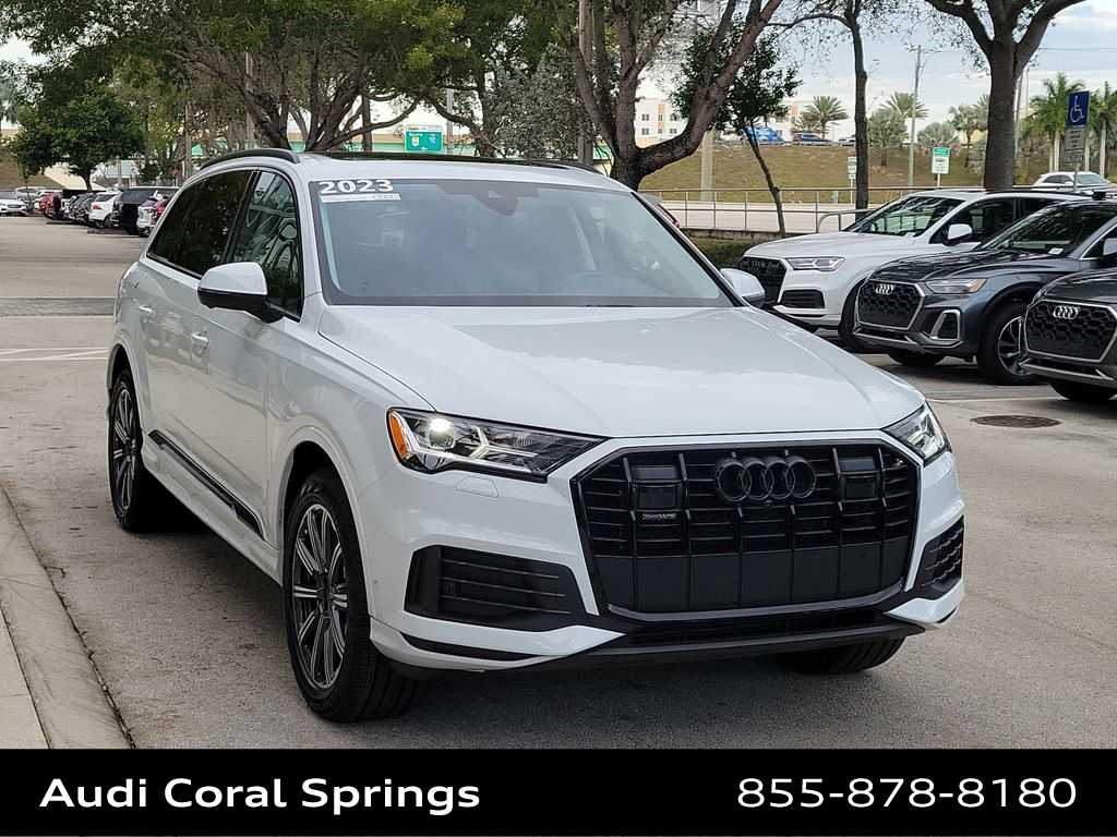 Thumbnail: 2023 Audi Q7 - 2