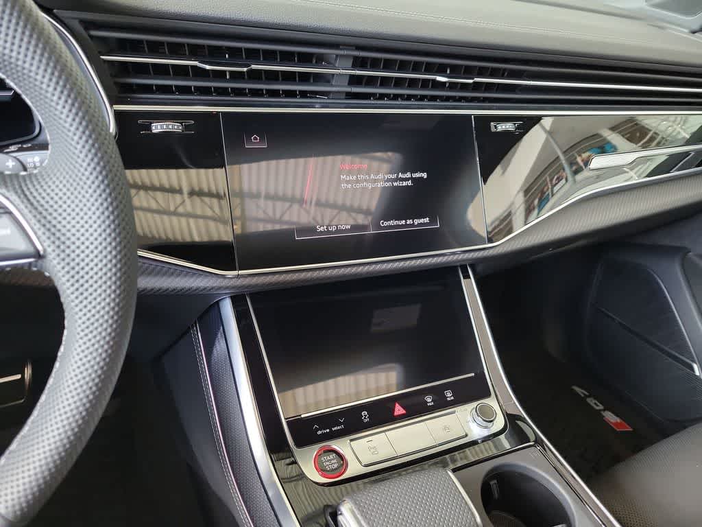 Thumbnail: 2026 Audi SQ7 - 16