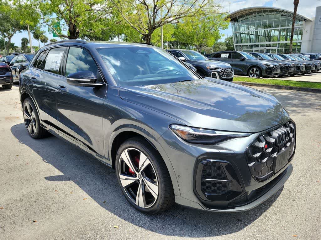 Thumbnail: 2026 Audi SQ5 - 14