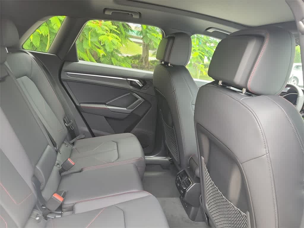 Thumbnail: 2025 Audi Q3 - 21