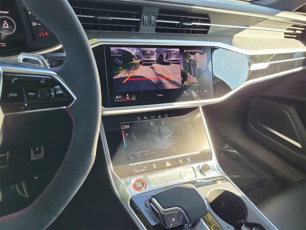 Thumbnail: 2026 Audi RS 6 - 16