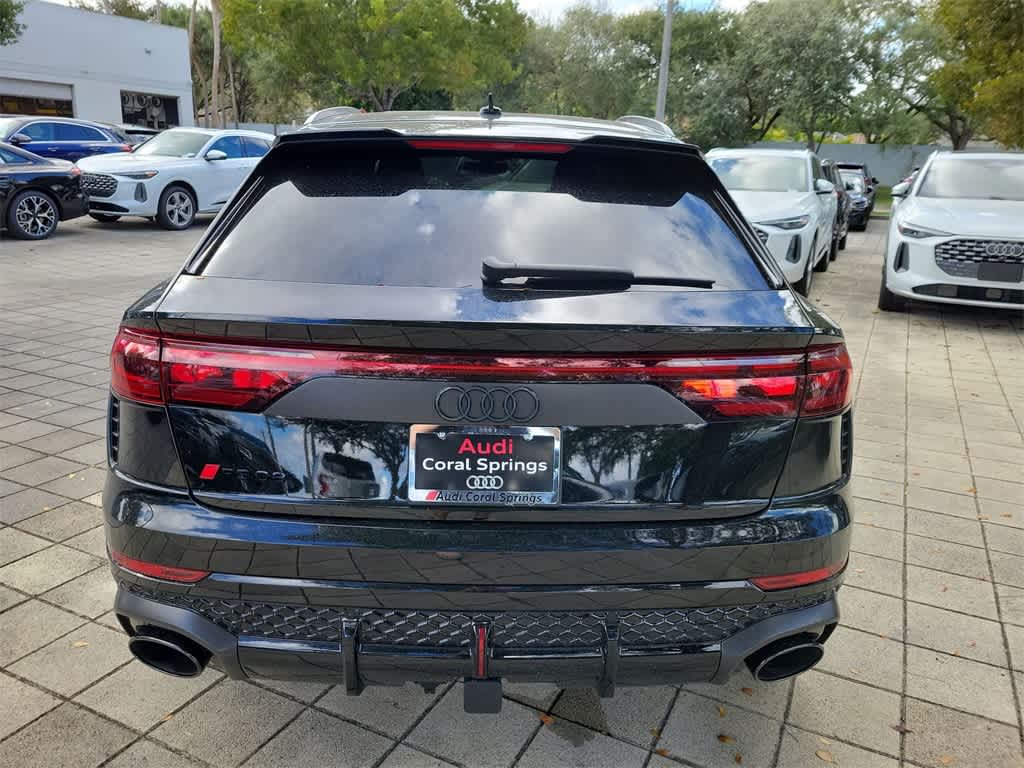 Thumbnail: 2026 Audi RS Q8 - 13