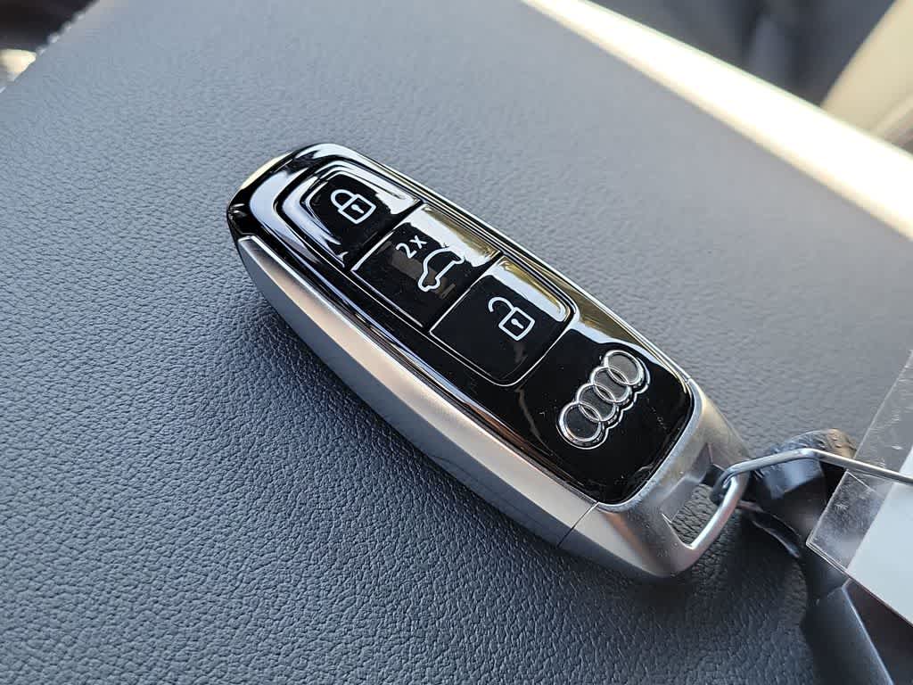 Thumbnail: 2026 Audi Q7 - 28