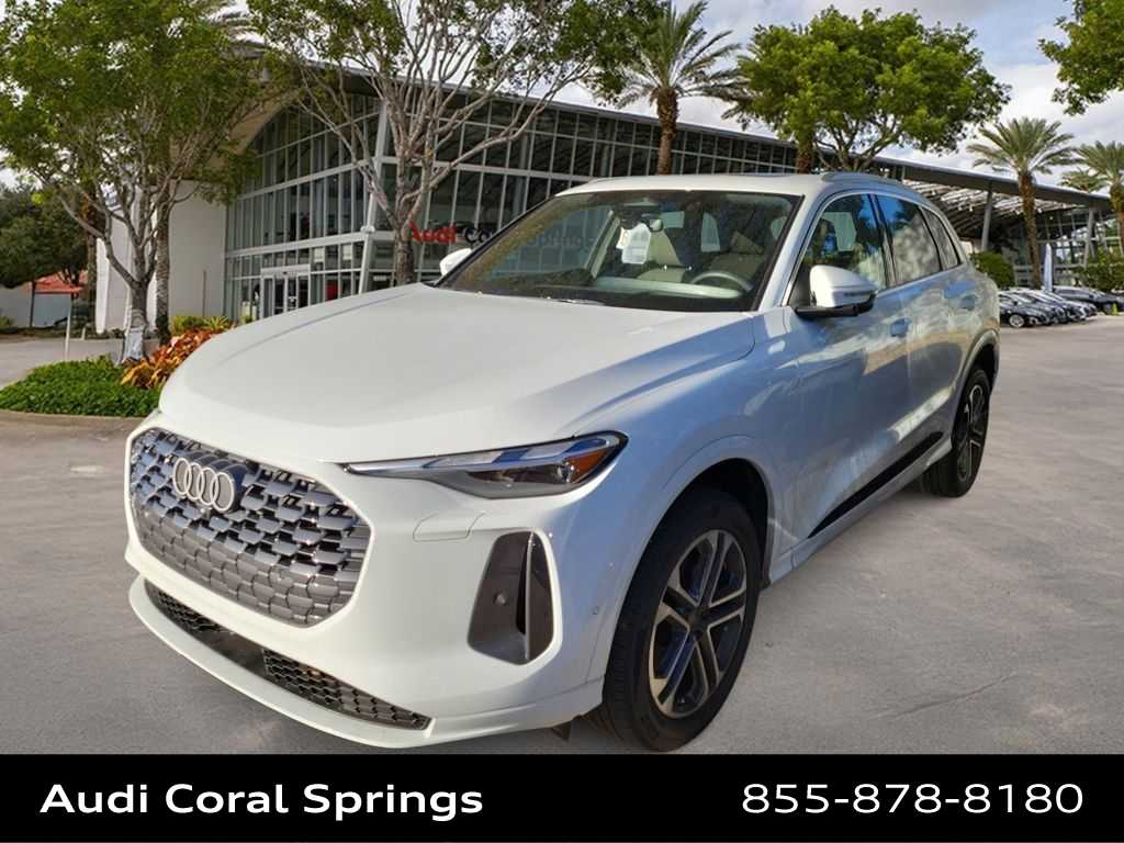 Thumbnail: 2025 Audi Q5 - 1