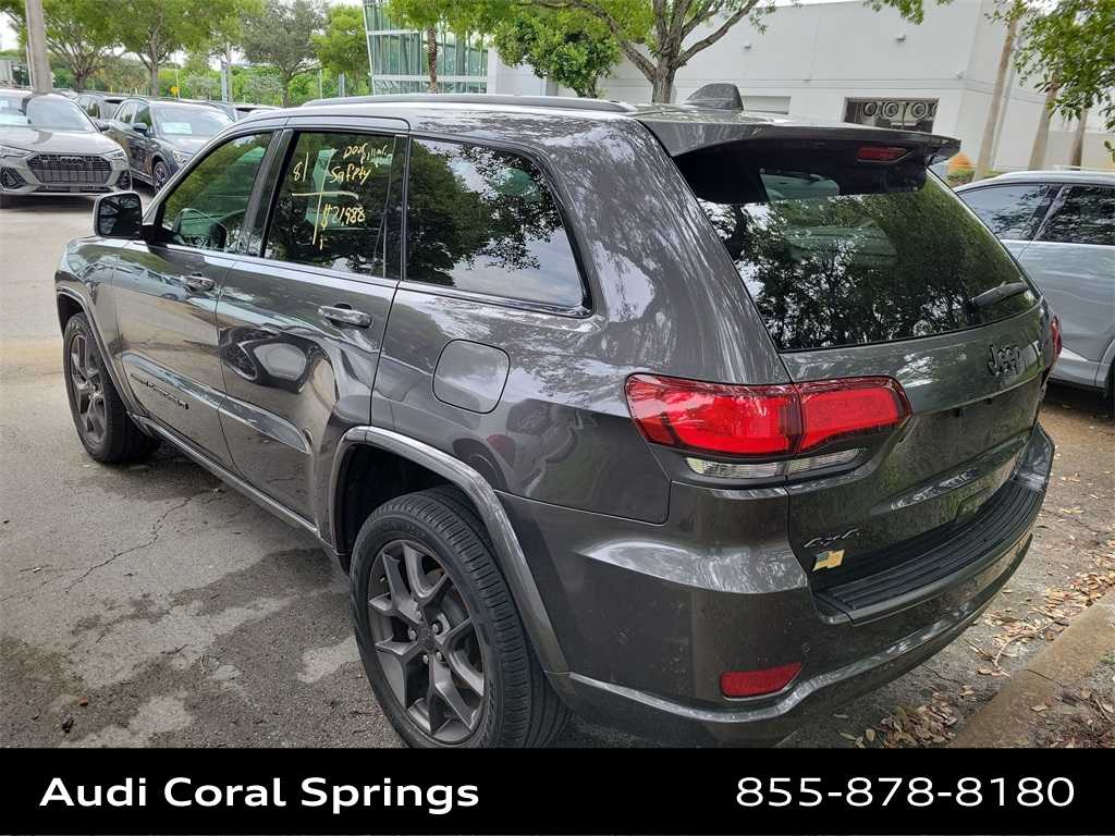 Thumbnail: 2021 Jeep Grand Cherokee - 21