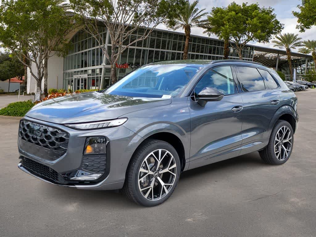 Thumbnail: 2026 Audi Q3 - 1