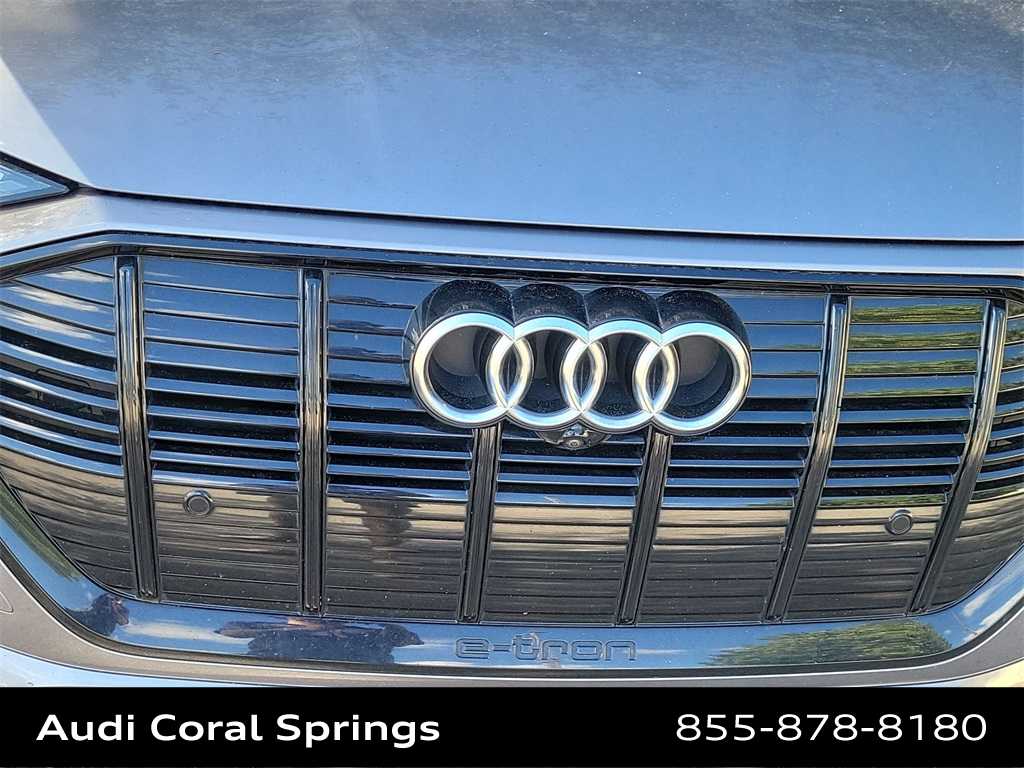 Thumbnail: 2021 Audi e-tron - 19