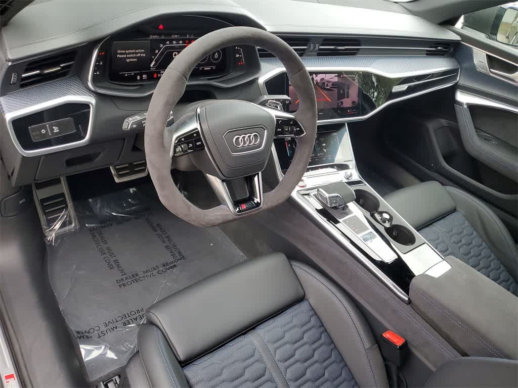 Thumbnail: 2025 Audi RS 6 - 10