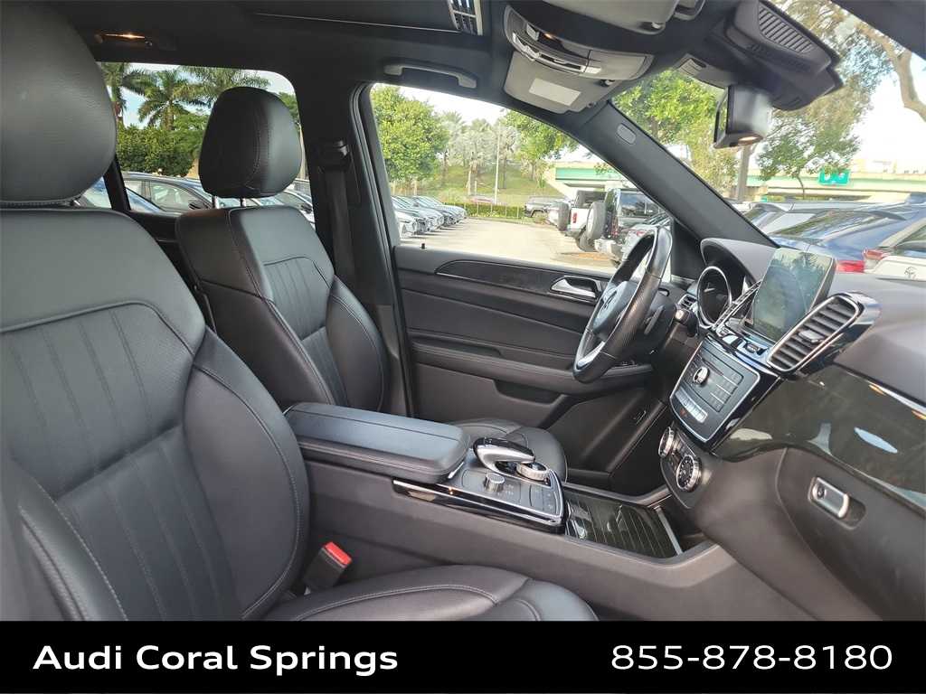 Thumbnail: 2019 Mercedes-Benz GLE - 22