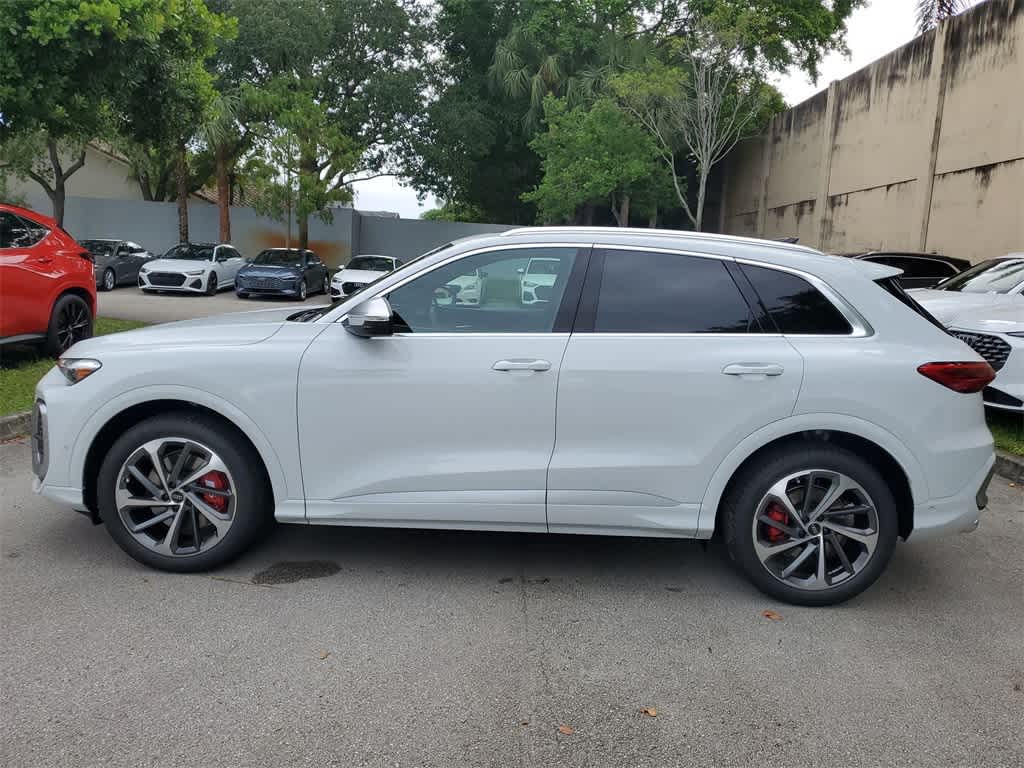 Thumbnail: 2025 Audi SQ5 - 11