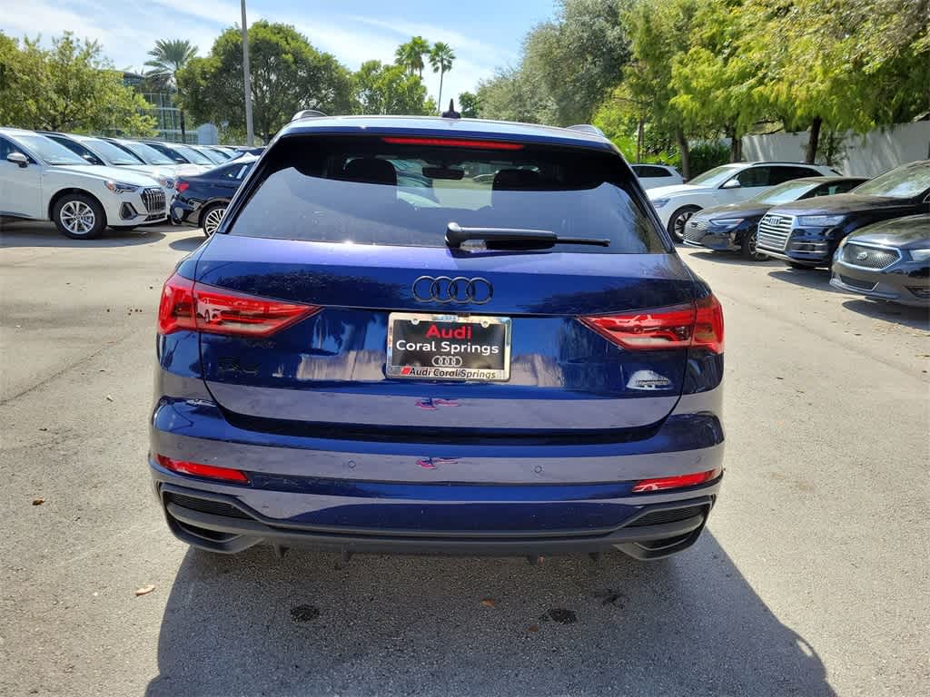 Thumbnail: 2025 Audi Q3 - 7