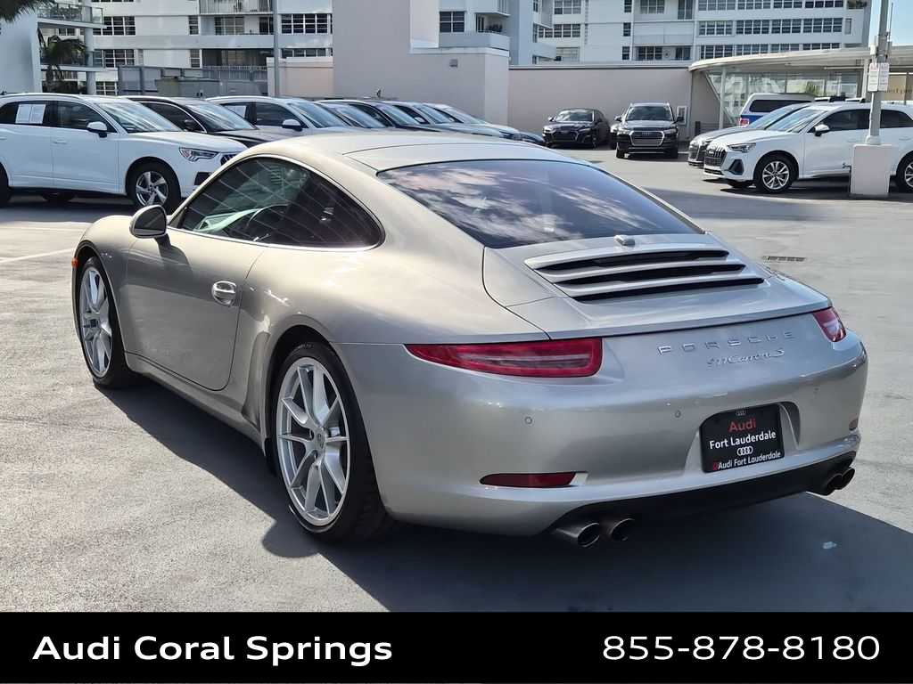 Thumbnail: 2012 Porsche 911 - 4