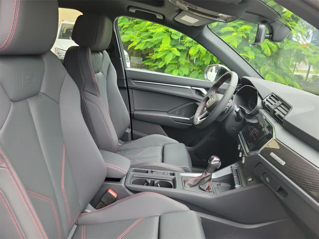 Thumbnail: 2025 Audi Q3 - 22