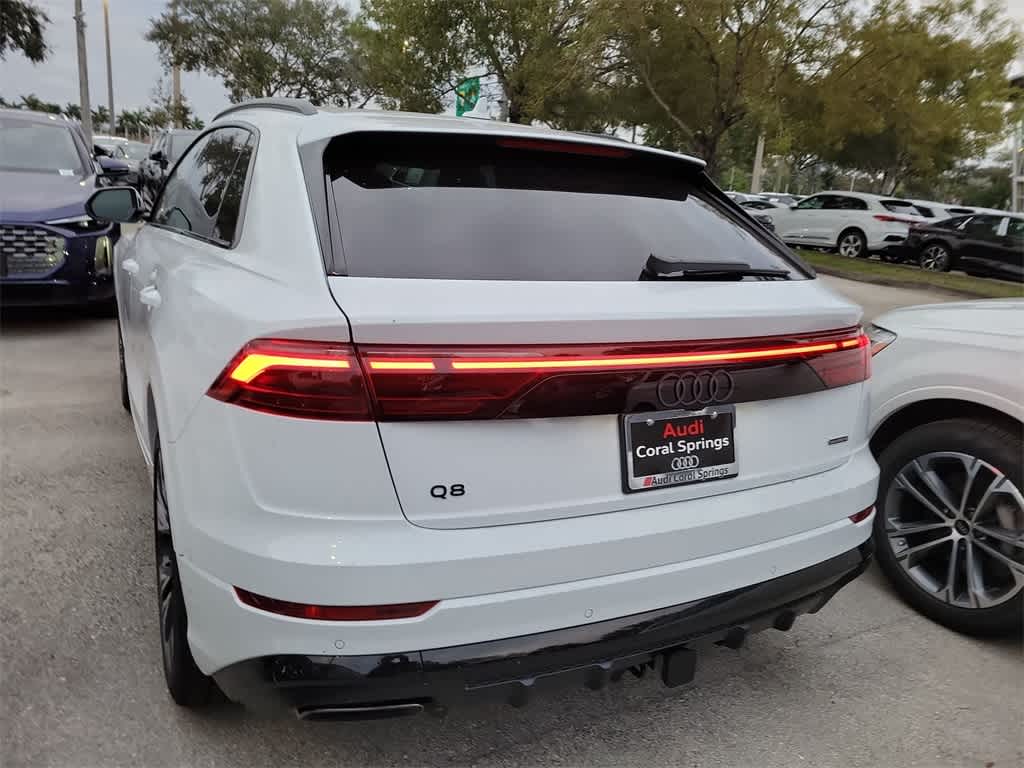 Thumbnail: 2026 Audi Q8 - 11