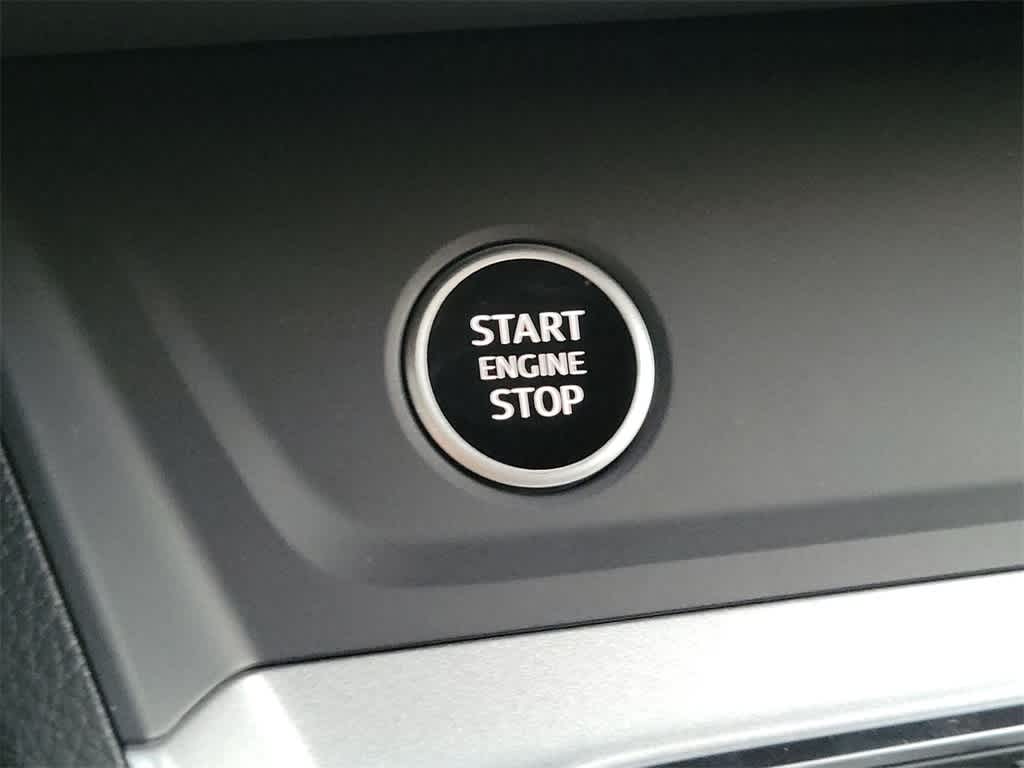 Thumbnail: 2025 Audi Q3 - 19