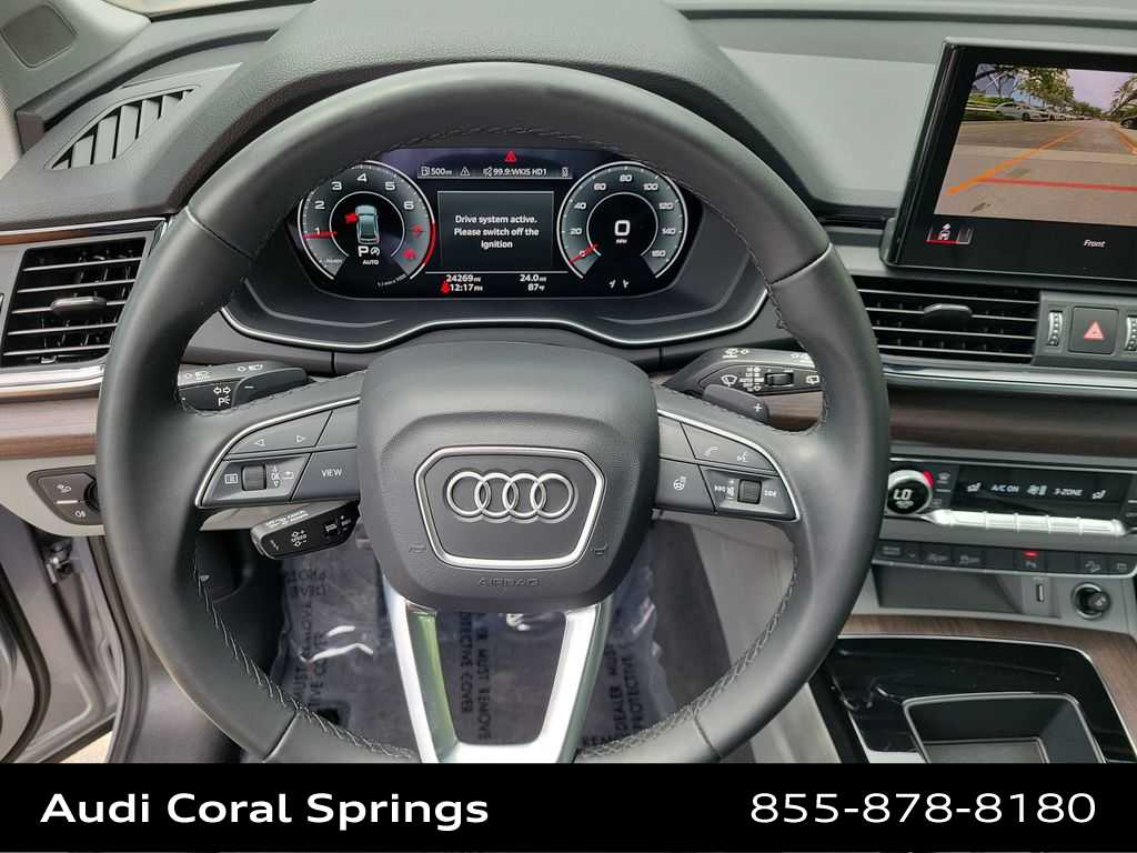Thumbnail: 2022 Audi Q5 - 23