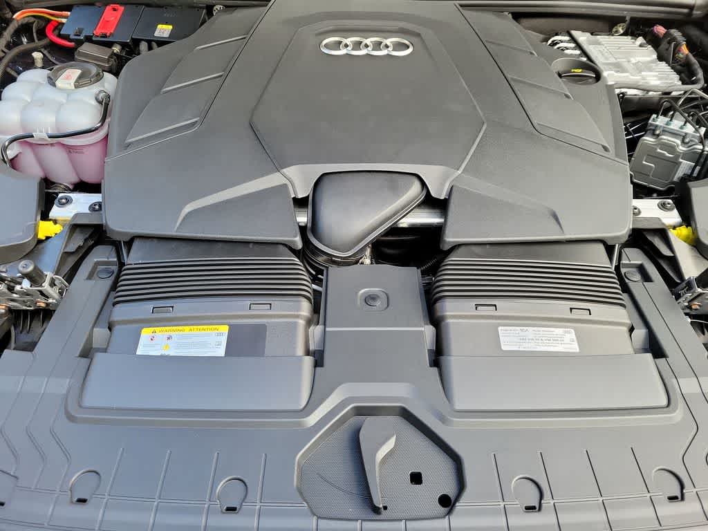 Thumbnail: 2026 Audi Q8 - 17