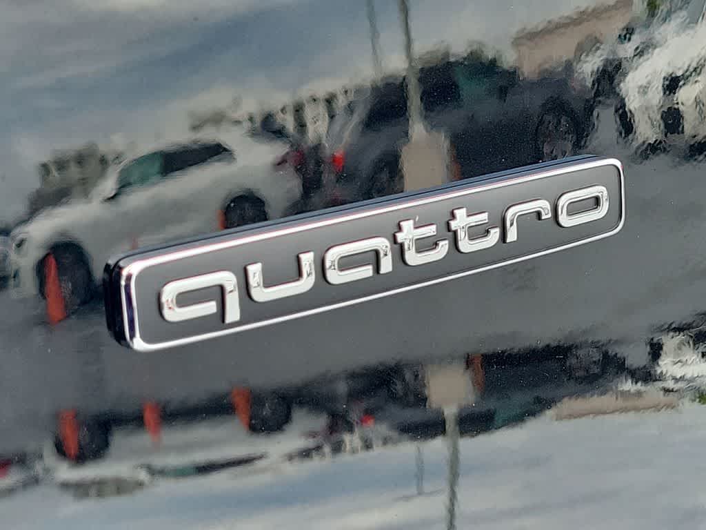 Thumbnail: 2026 Audi Q5 - 11