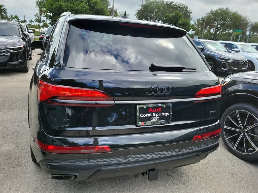 Thumbnail: 2026 Audi Q7 - 3