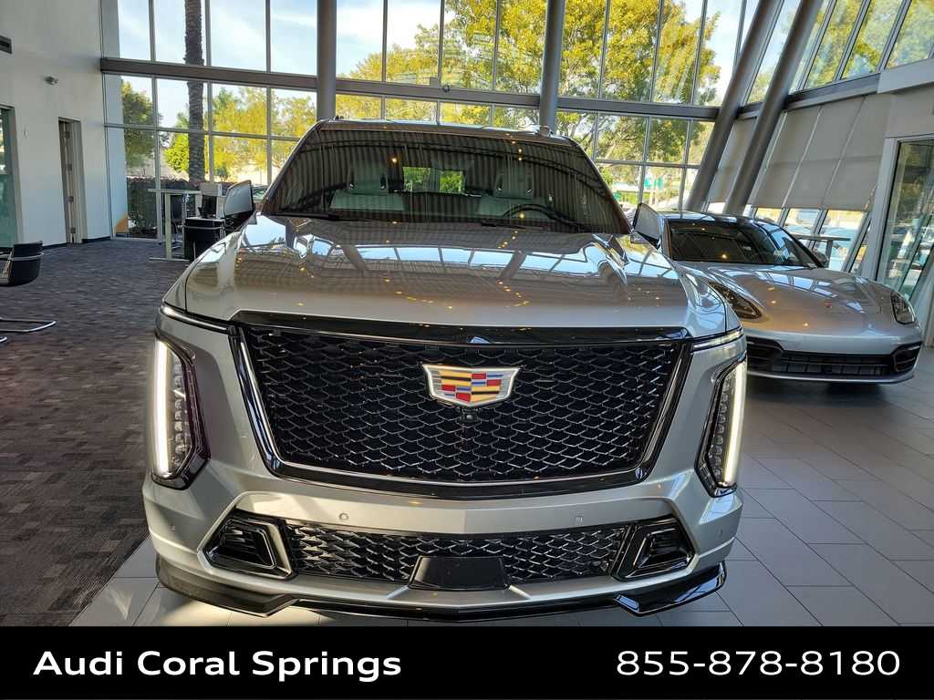 Thumbnail: 2025 Cadillac Escalade - 6