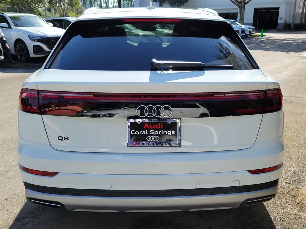 Thumbnail: 2025 Audi Q8 - 13