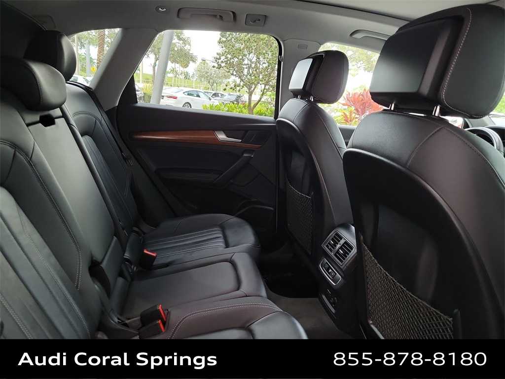 Thumbnail: 2023 Audi Q5 - 13