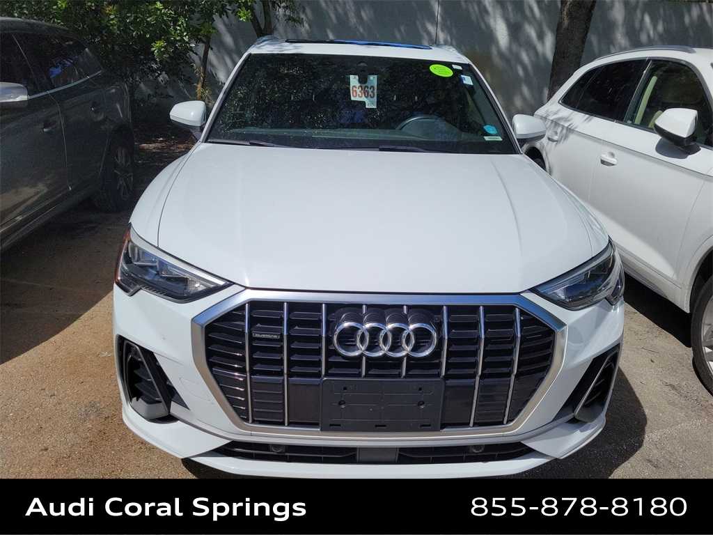 Thumbnail: 2019 Audi Q3 - 9