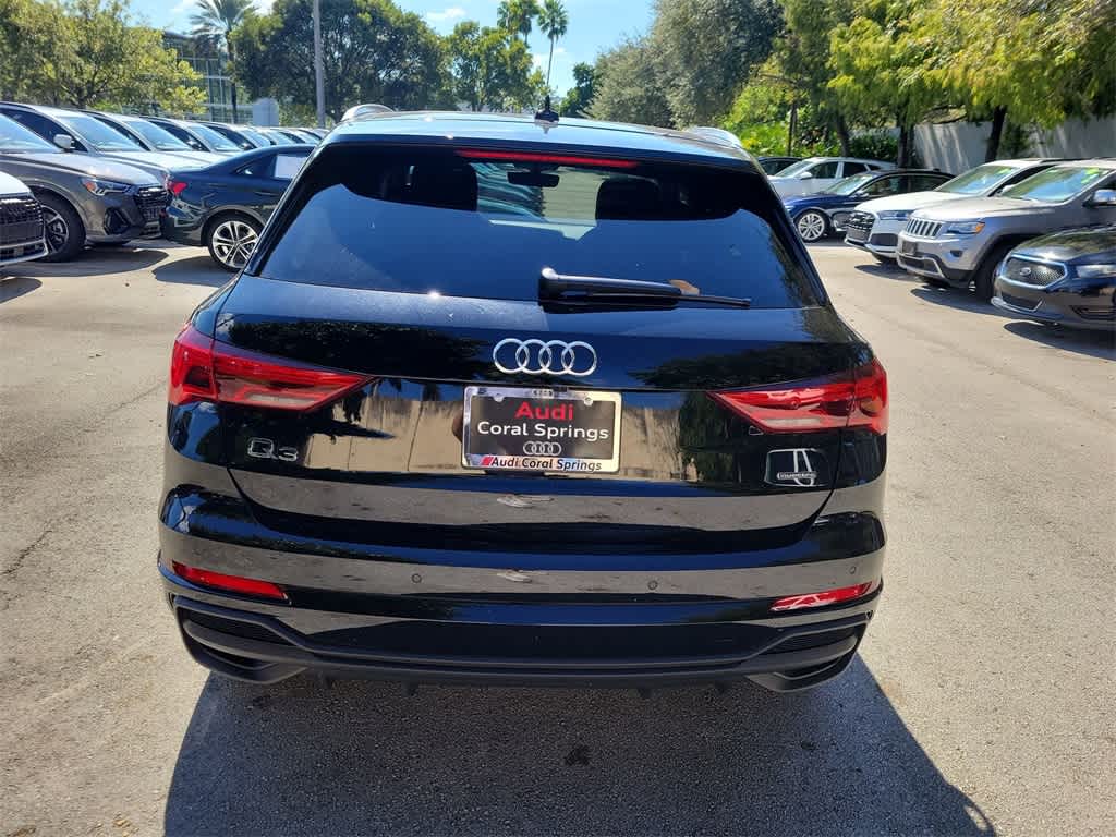 Thumbnail: 2025 Audi Q3 - 7