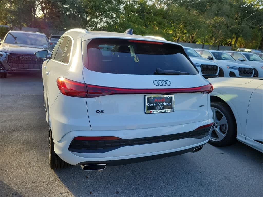 Thumbnail: 2025 Audi Q5 - 11