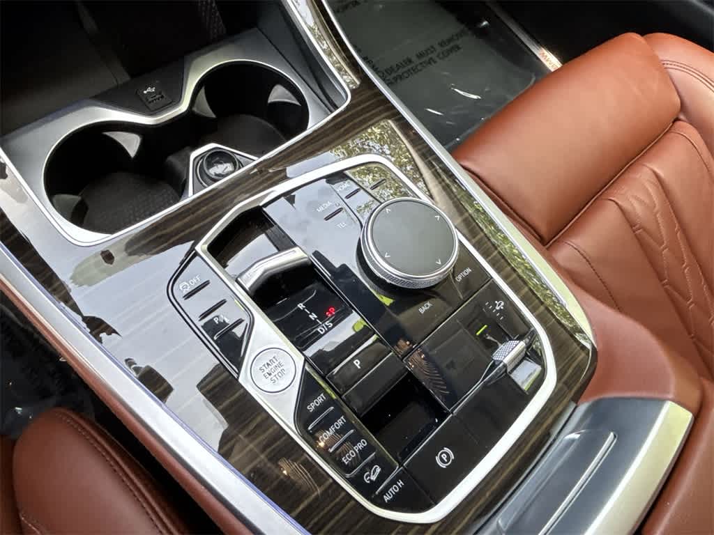 2023 BMW X7 xDrive40i 31