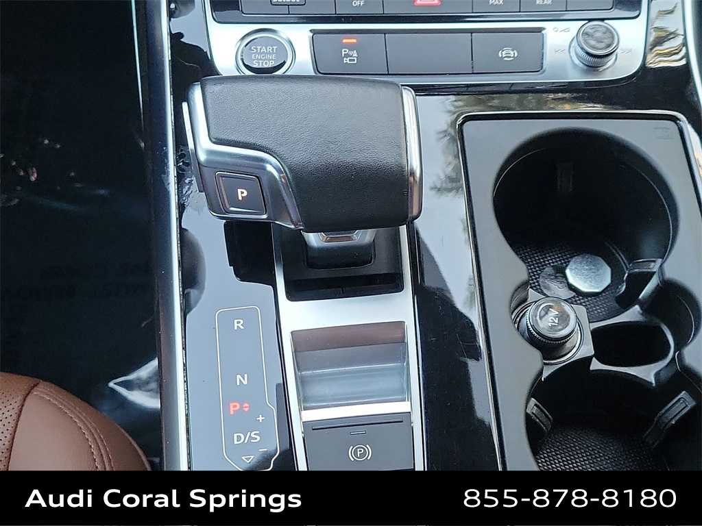 Thumbnail: 2022 Audi Q8 - 25